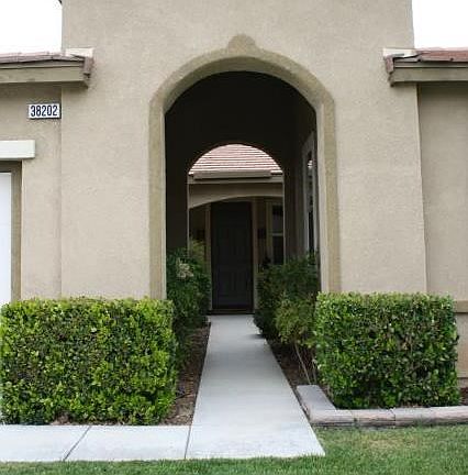 2nd image of 38202 Sevilla Ave