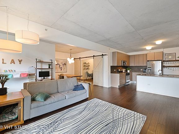 5th image of 659 W Randolph St APT 616