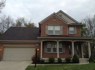 3748 Waterstone St, Amelia, OH 45102