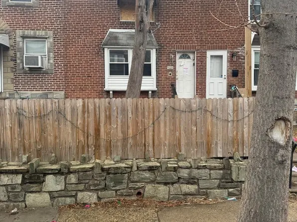 4209 Chippendale St, Philadelphia, PA 19136