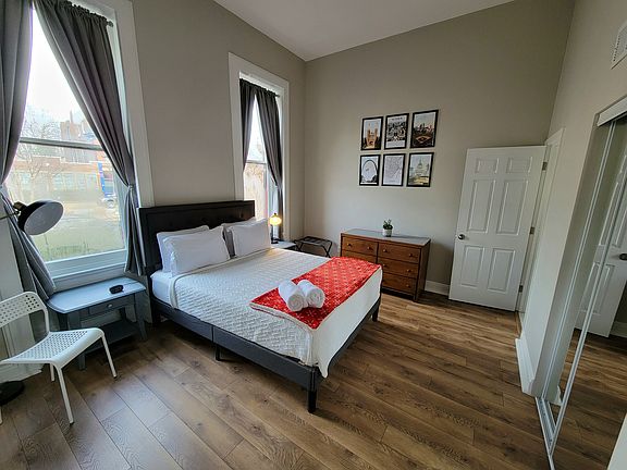 5th image of 1808 Lafayette Ave #1