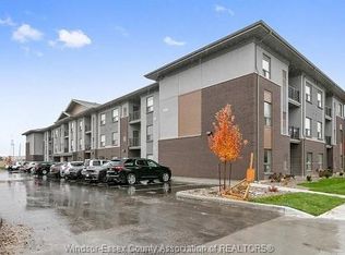 5850 Newman Blvd #102, Lasalle, ON N9J 0E2