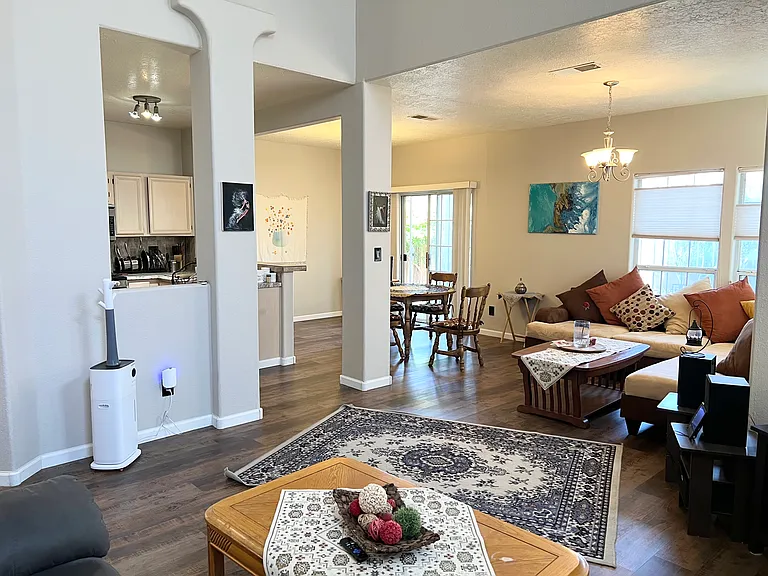 8015 Argyle Ave NE — Photo 6