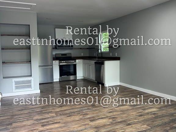 2nd image of 218 Fisk Ave Unit 1