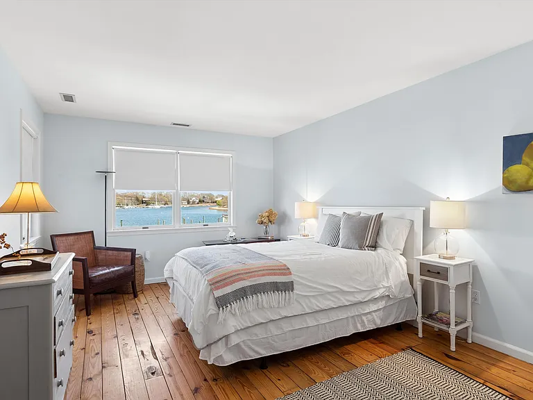 145 Sterling St — Photo 17