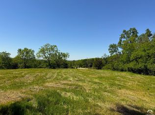 800 SE Stanley Rd, Tecumseh, KS 66542