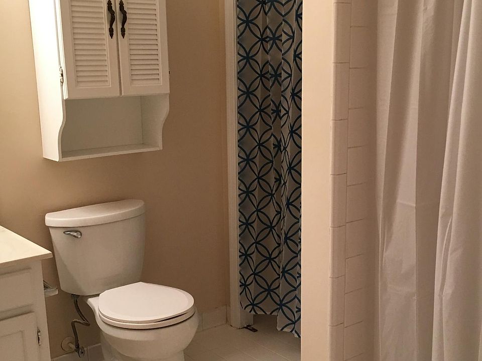 Downstairs Bathroom