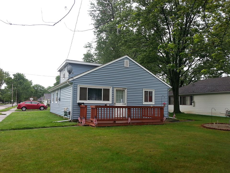 2nd image of 897 Eastern Heights Blvd