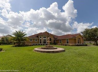 5032 Friars Cove St, Sebring, FL 33872