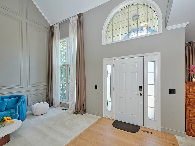 26300 W Chatham Dr — Photo 15