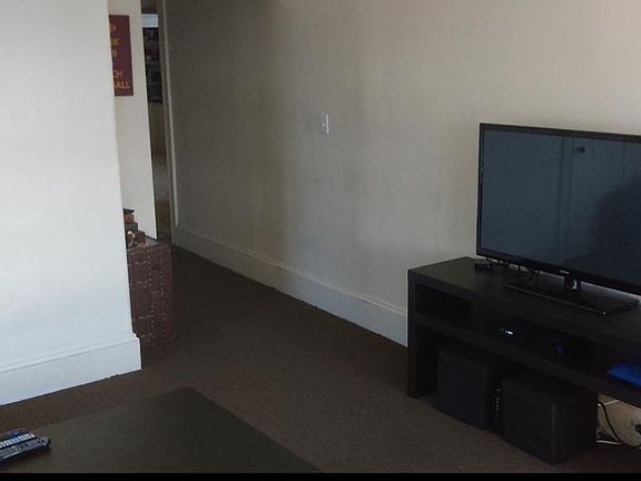 3rd image of 40 Billings St #3