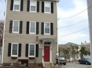 22 Vinton St, Providence, RI 02909