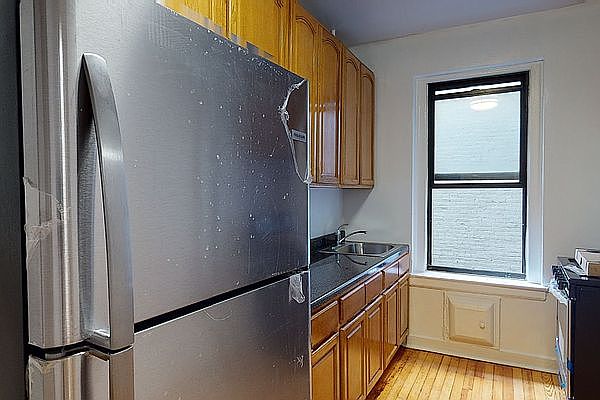 1st image of 105 Haven Ave APT 4H