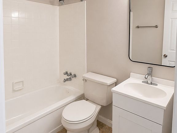 4th image of 3543 Harvey Ave #49-2113