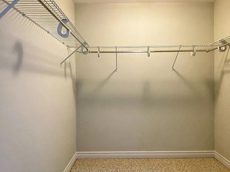 67 Summerberry Way — Photo 18
