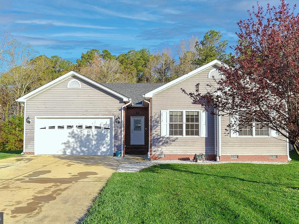 1st image of 46858 Anita Ct