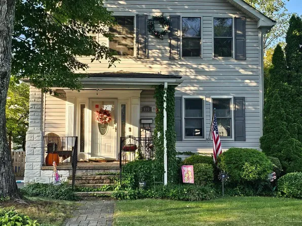 605 Crown St, Willow Grove, PA 19090