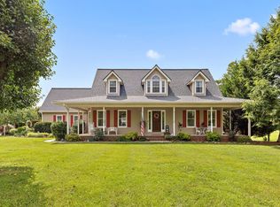560 Walker Valley Rd NW, Cleveland, TN 37312