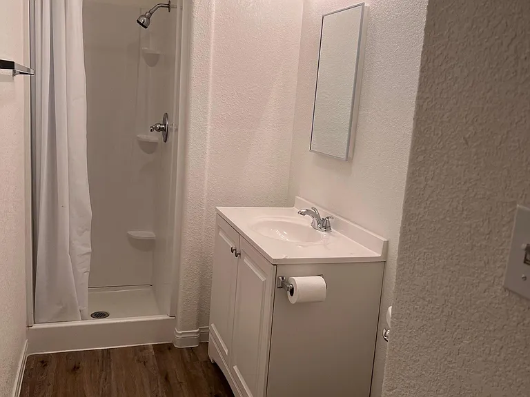 1129 Ocala Ave — Photo 10