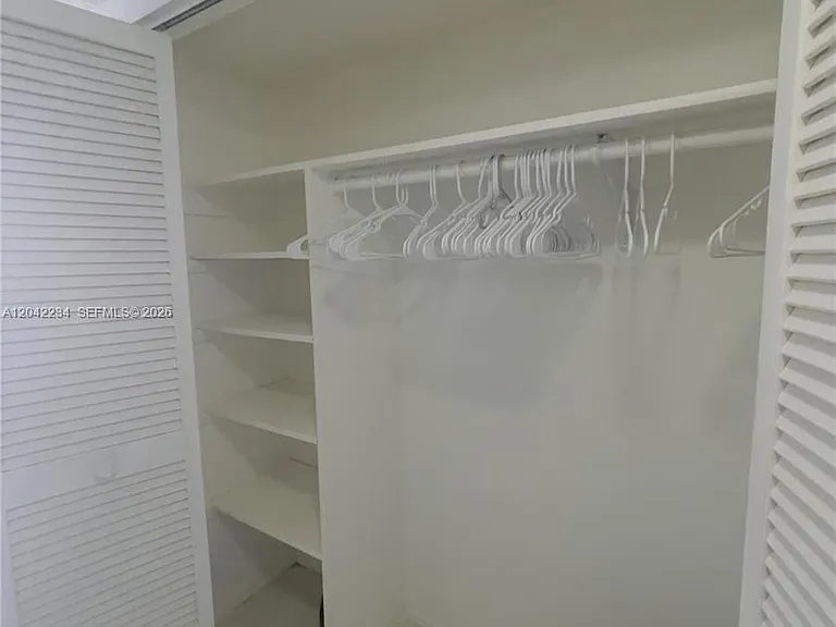 11111 Biscayne Blvd #7E-716 — Photo 9