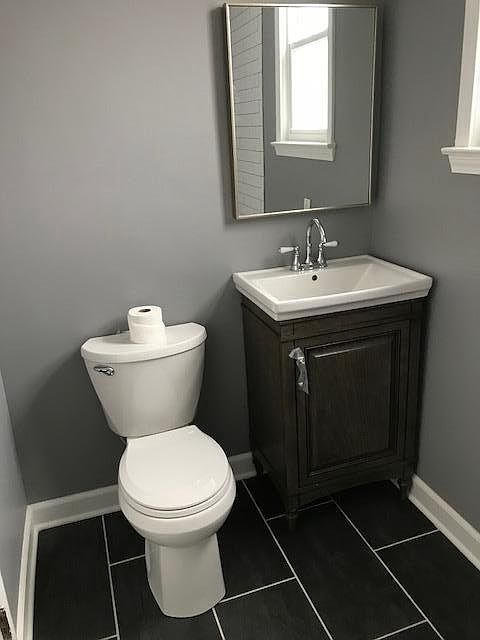 1st image of 6057 N Neva Ave #2