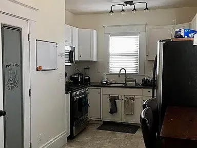 102 W Fulton St #1 — Photo 9