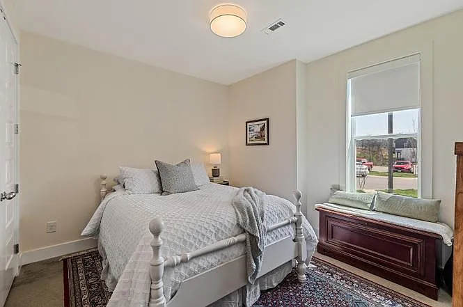700 James Ave #32 — Photo 6