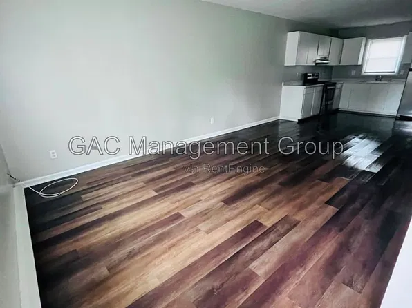 706 Railroad St #C, Thomasville, NC 27360