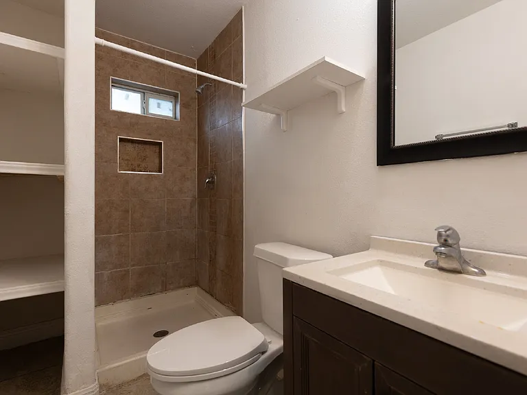 601 Coleman St #2 — Photo 18