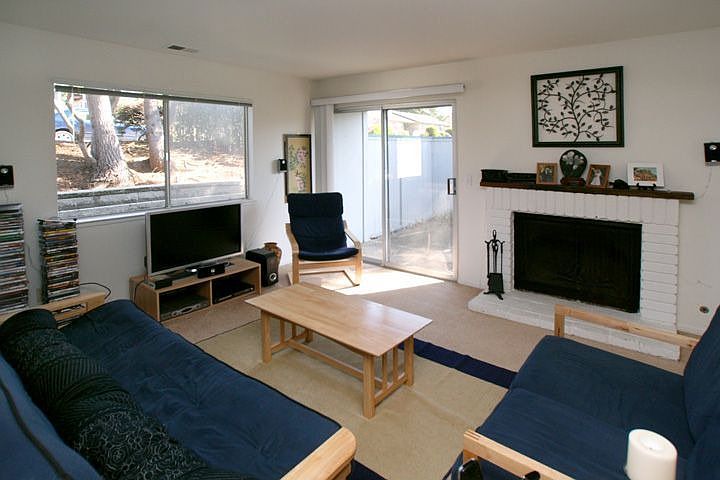 1st image of 1758 Dolphin Dr