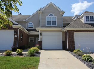 2906 N Knightsbridge Cir, Ann Arbor, MI 48105