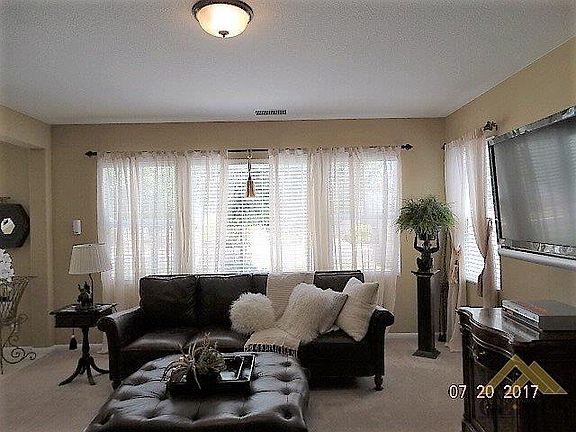 4th image of 5613 Sentori Ct