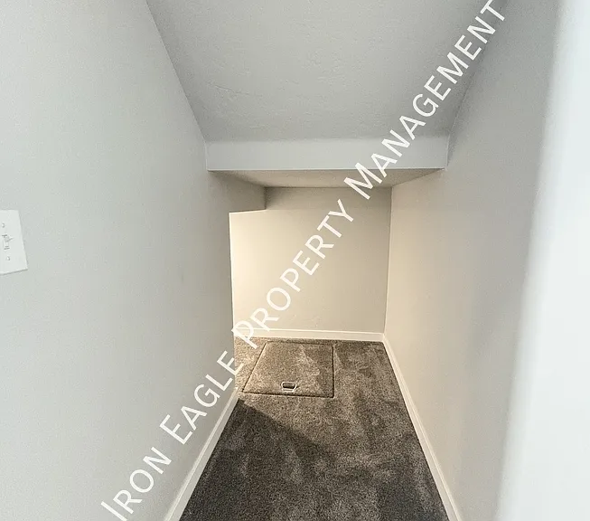 5667 S Memory Ave — Photo 15