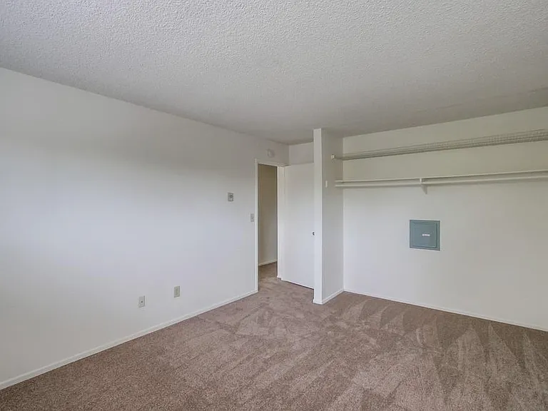 4002 Camino Calma — Photo 16
