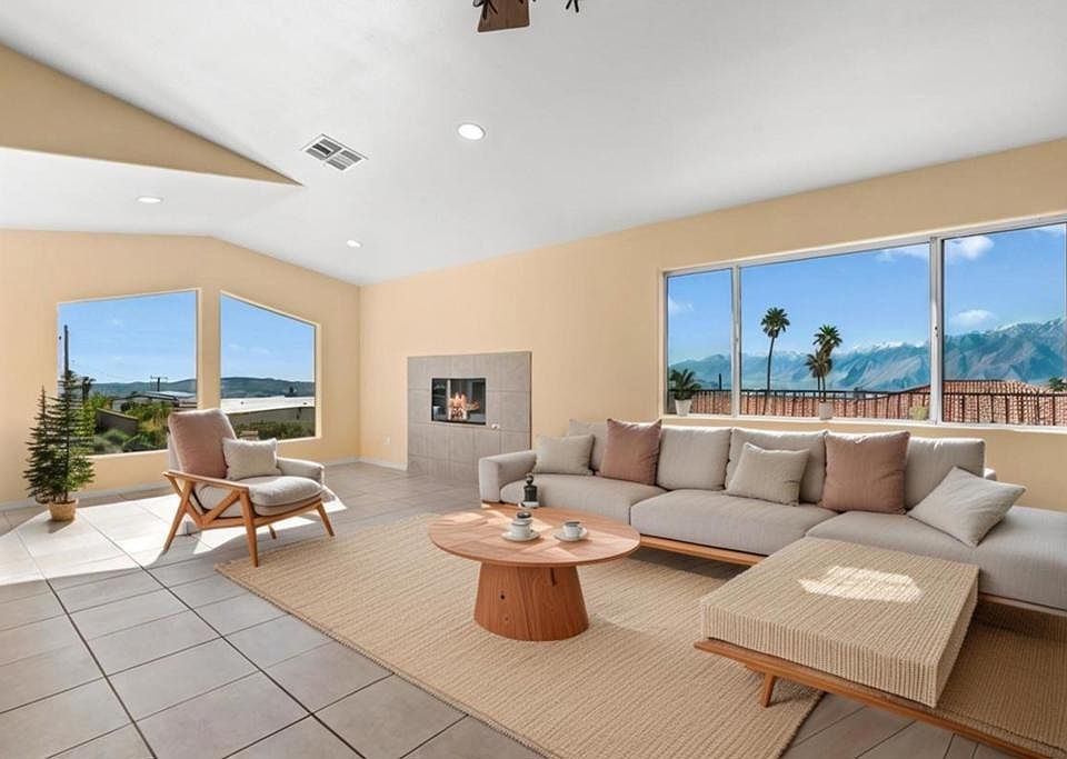 1st image of 12211 Avenida Alta Loma