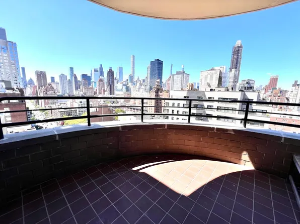 400 E 70th St APT 1902, New York, NY 10021