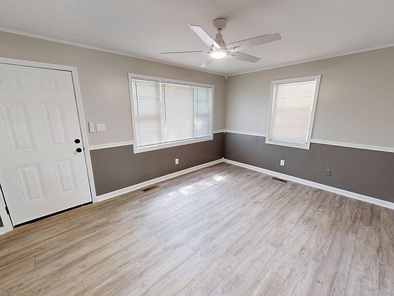 5th image of 133 Joyce St