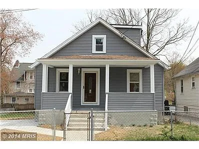 726 Mentor Ave photo 1