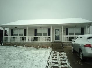 1014 Winesap Rd, Clarksville, TN 37040