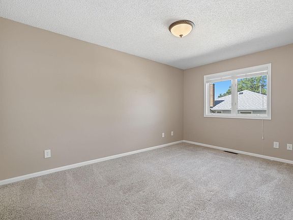 4th image of 6812 44th Ave N