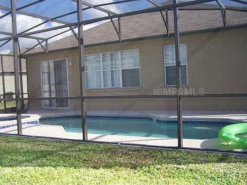 3rd image of 2743 Portchester Ct
