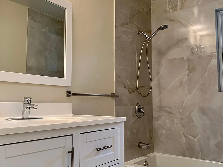 5540 Harwood Rd — Photo 29