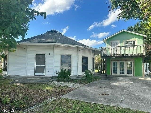 1st image of 3007 W Briarwood Cir