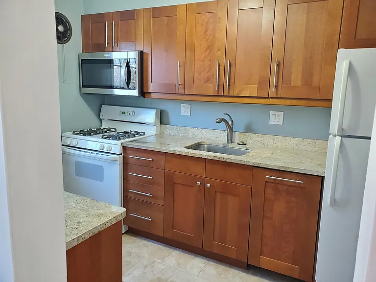 6604 Boulevard Vw #B-1 — Photo 5