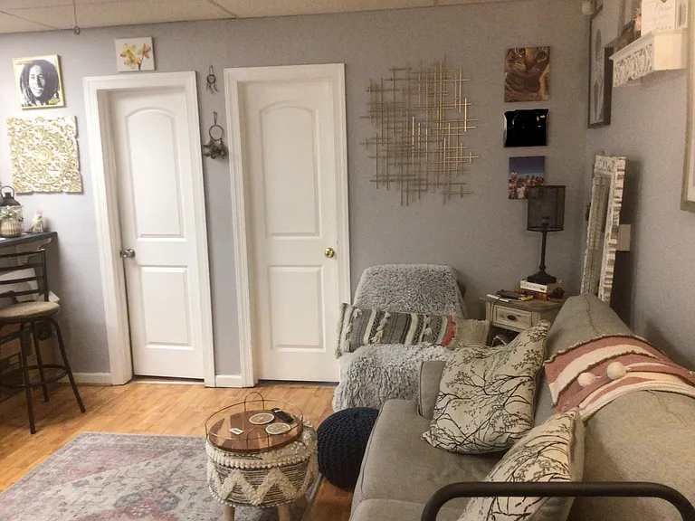 1909 Chestnut St #2 — Photo 5