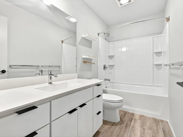 91-3575 Kamolehonua St #1423-1 — Photo 12
