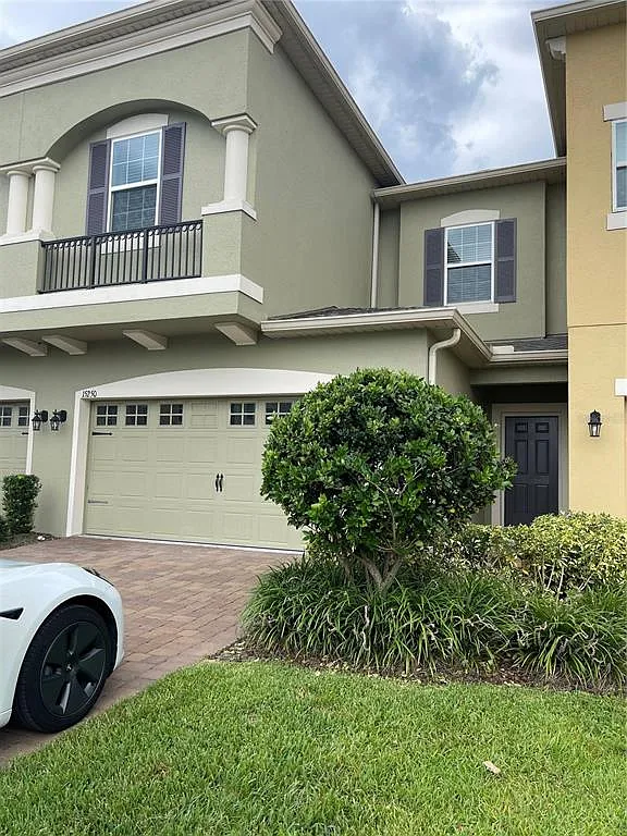 Photo 2 of 21 - 15250 Sunrise Grove Ct - Winter Garden, FL Building Photo - 15250 Sunrise Grove Ct