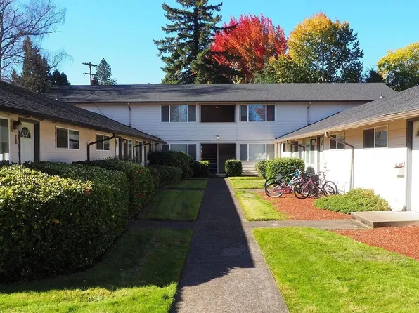 Coolidge Court