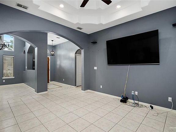 3rd image of 3803 Burr Dr