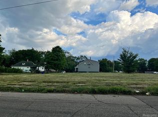 2105 S La Salle Gdns, Detroit, MI 48206